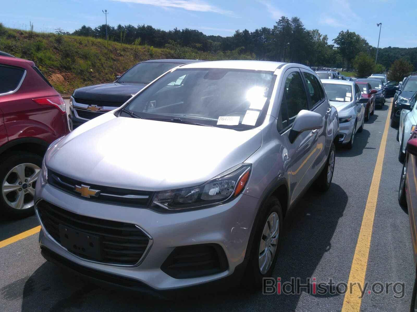 Photo KL7CJKSB8JB646491 - Chevrolet Trax 2018