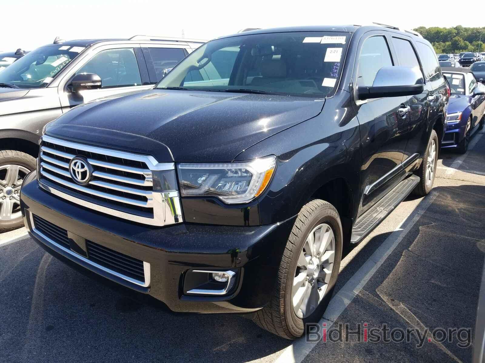 Photo 5TDDY5G18KS169124 - Toyota Sequoia 2019