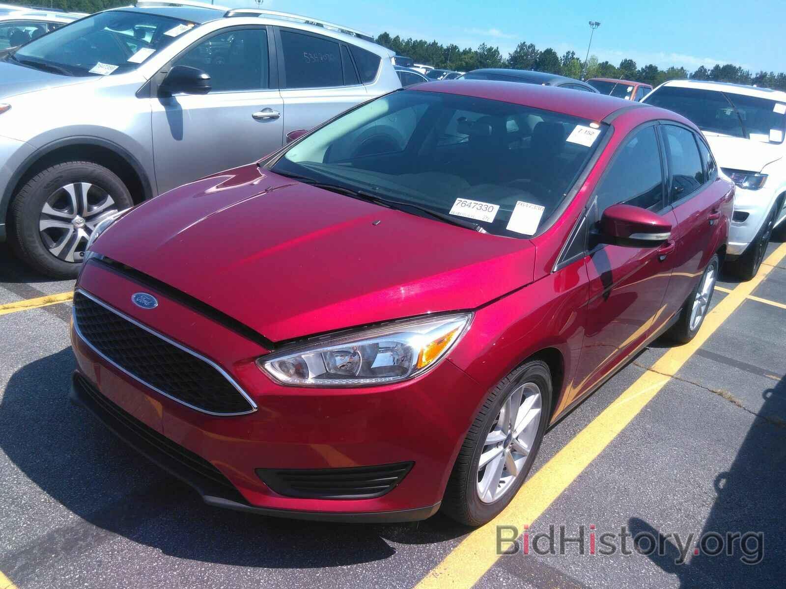 Photo 1FADP3F24HL298060 - Ford Focus SE 2017