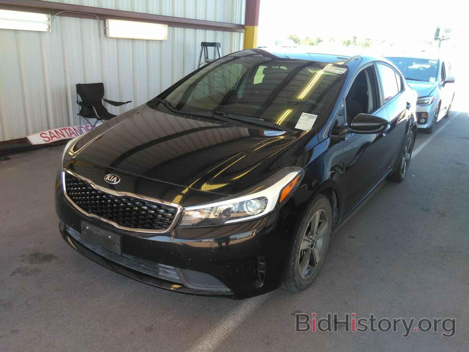 Photo 3KPFL4A72JE171376 - Kia Forte LX 2018