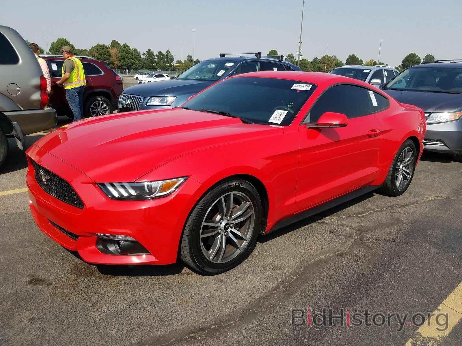 Photo 1FA6P8TH2F5323103 - Ford Mustang 2015