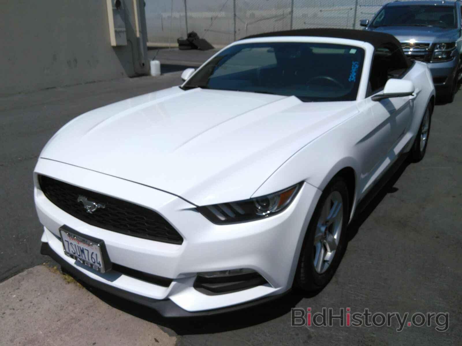 Photo 1FATP8EM3G5318264 - Ford Mustang 2016
