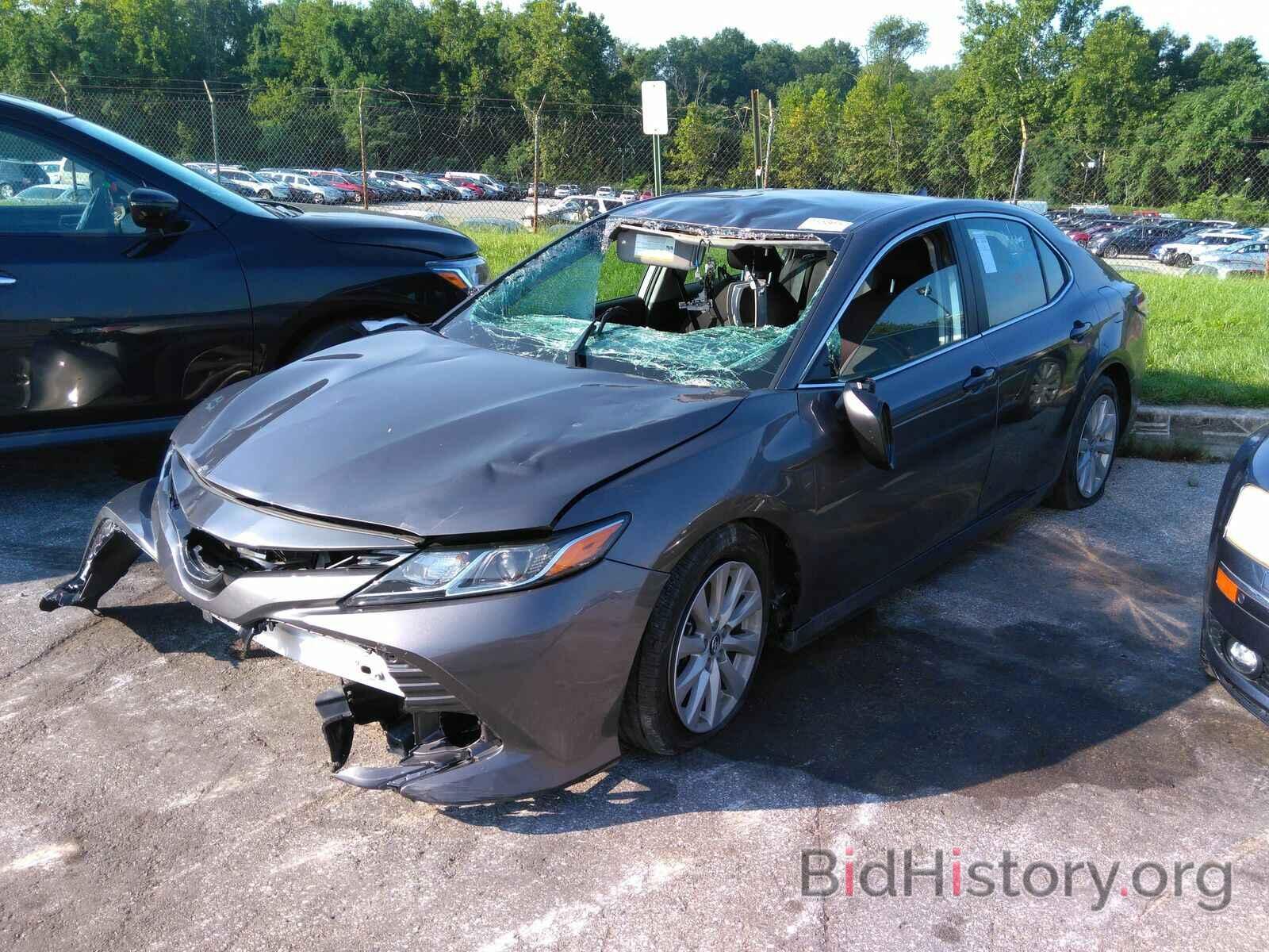 Photo 4T1B11HK5KU774396 - Toyota Camry LE 2019