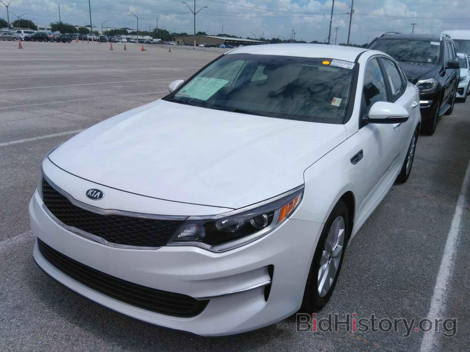 Photo 5XXGT4L30JG264743 - Kia Optima 2018