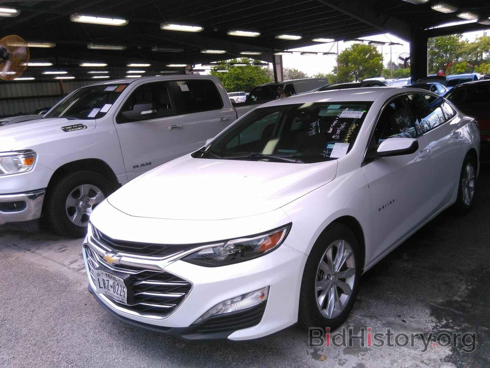 Photo 1G1ZD5ST7KF166167 - Chevrolet Malibu 2019