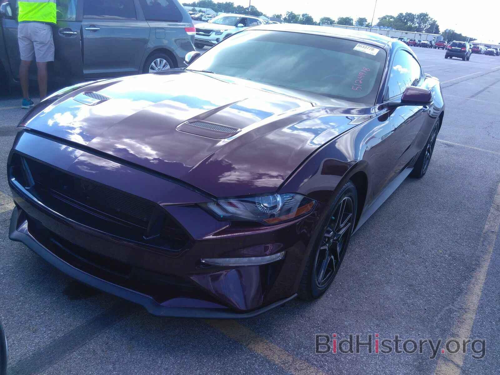 Photo 1FA6P8TH8J5135453 - Ford Mustang 2018