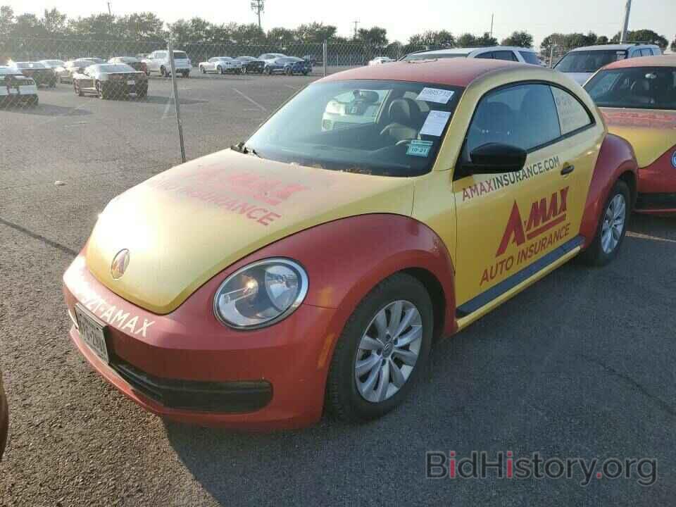 Photo 3VWF17AT3GM606258 - Volkswagen Beetle Coupe 2016