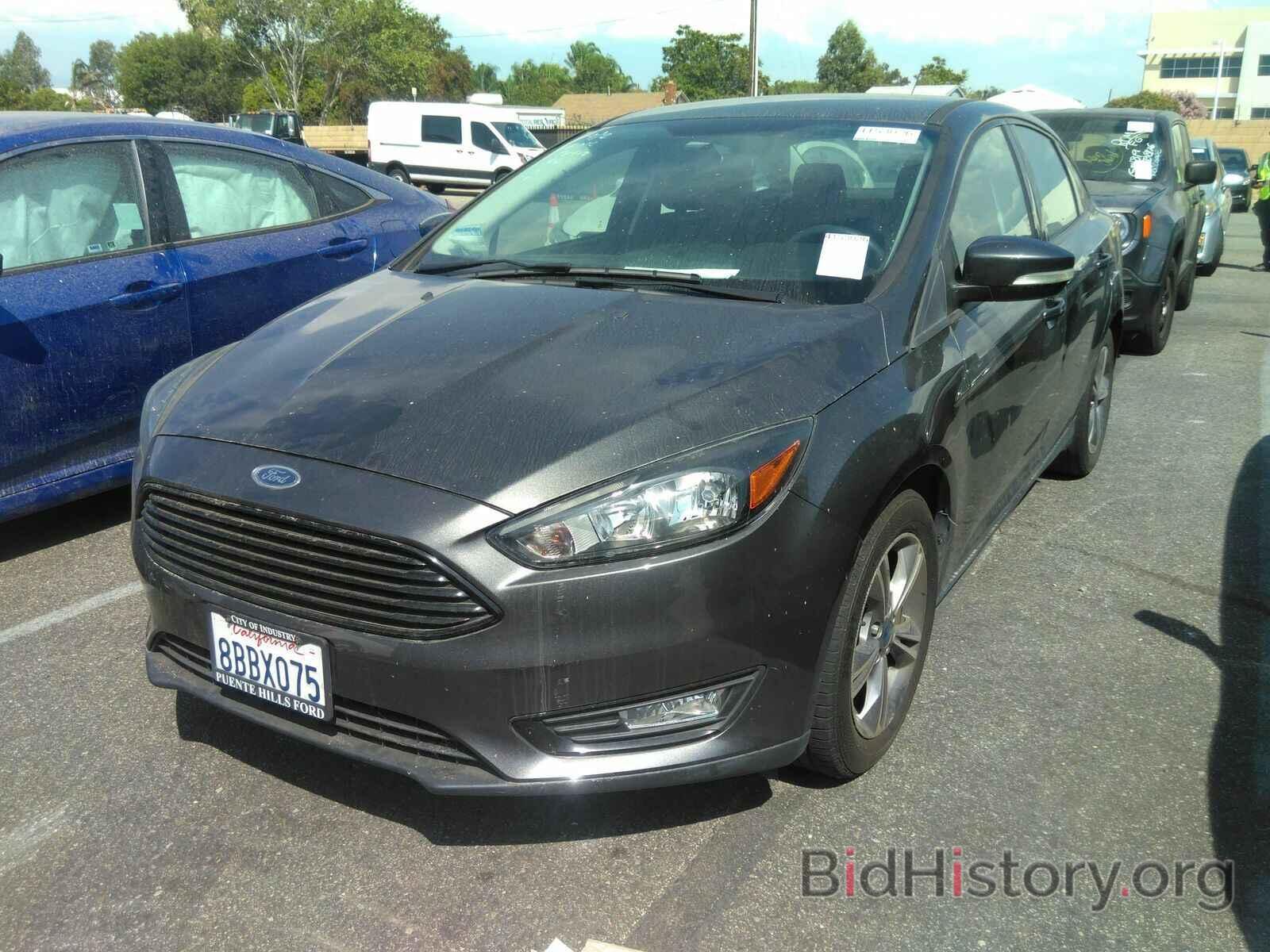 Photo 1FADP3FE6HL296059 - Ford Focus SE 2017