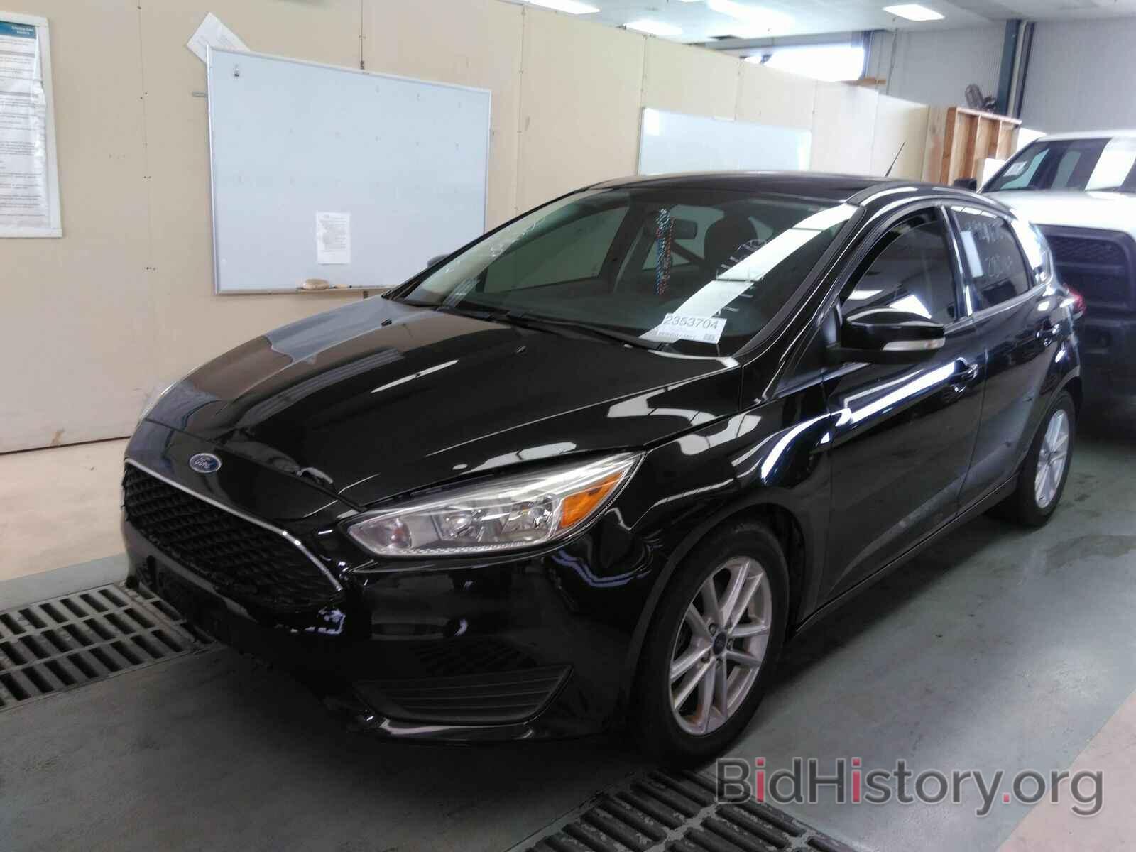 Photo 1FADP3K25HL280169 - Ford Focus SE 2017