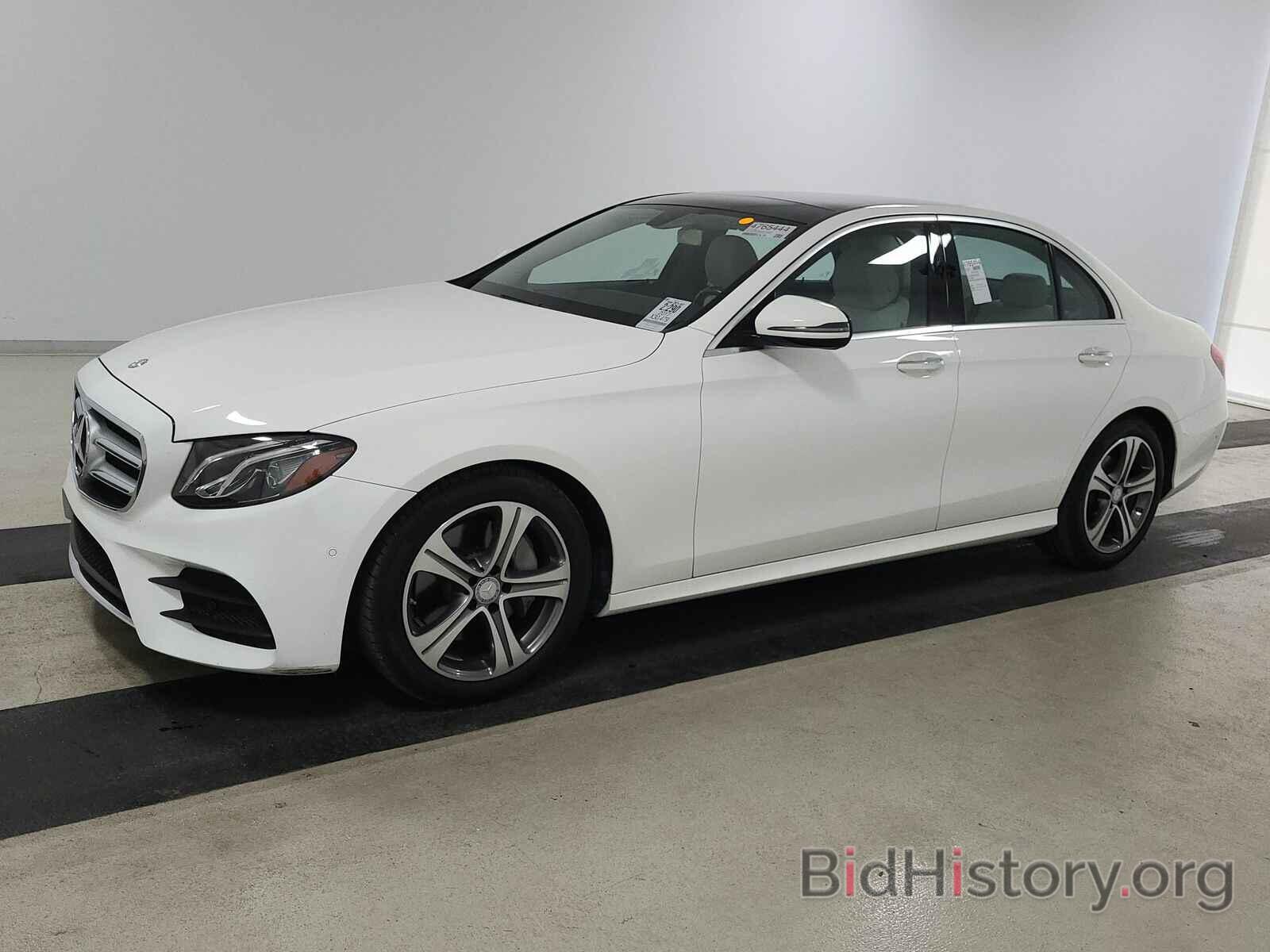 Photo WDDZF4JB1HA117028 - Mercedes-Benz E-Class 2017