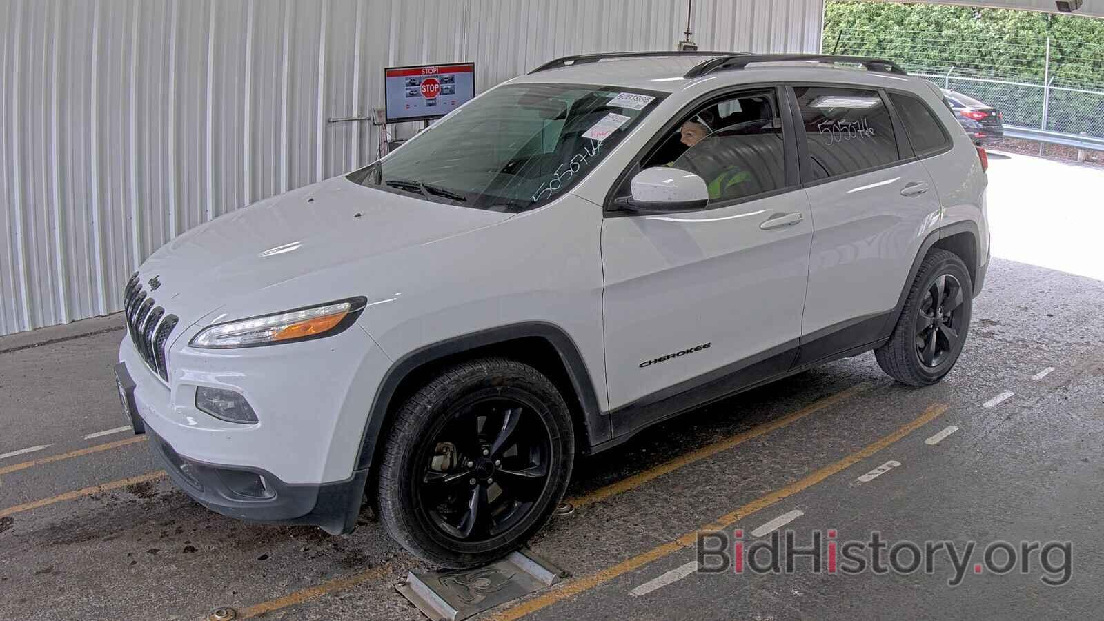 Photo 1C4PJMCB0GW120033 - Jeep Cherokee 4WD 2016