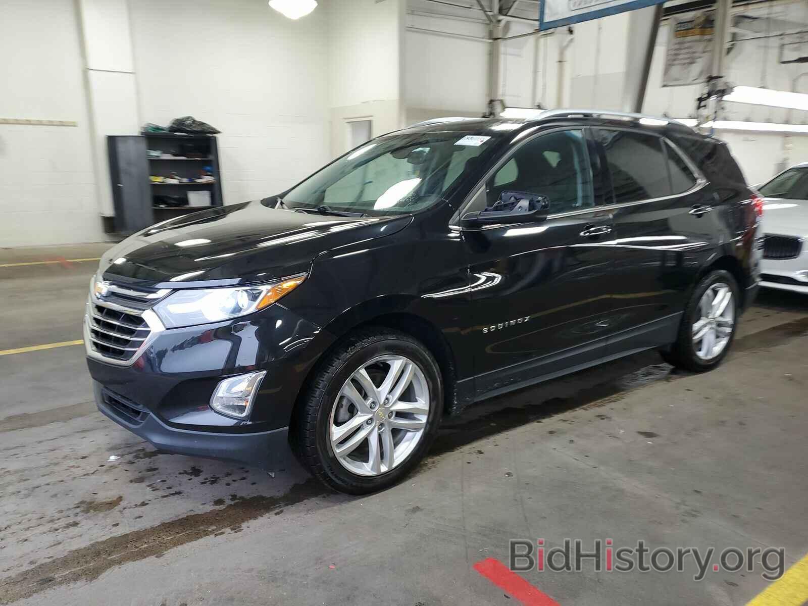 Photo 2GNAXWEX1J6330447 - Chevrolet Equinox AWD 2018