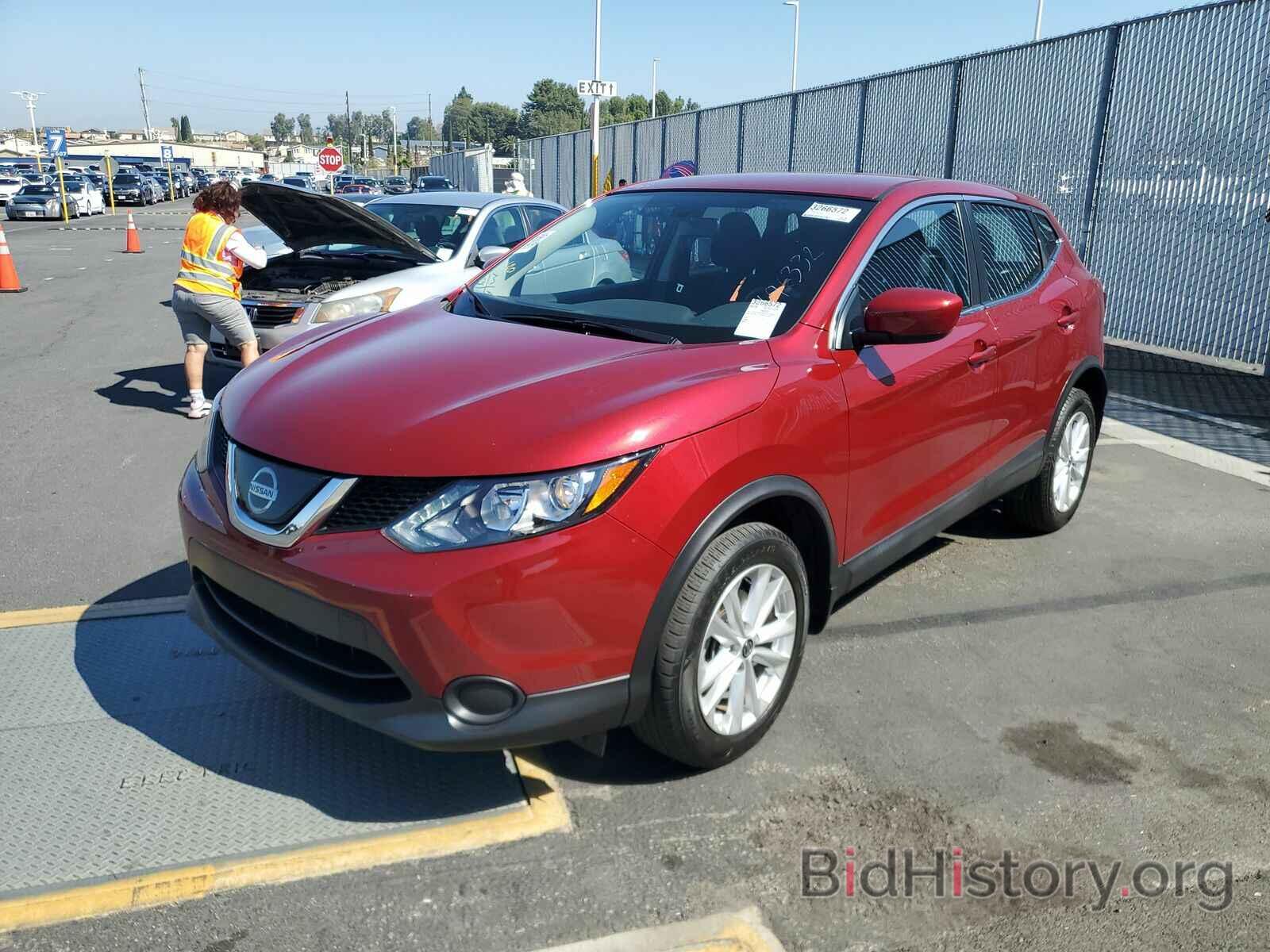 Photo JN1BJ1CPXKW232497 - Nissan Rogue Sport 2019