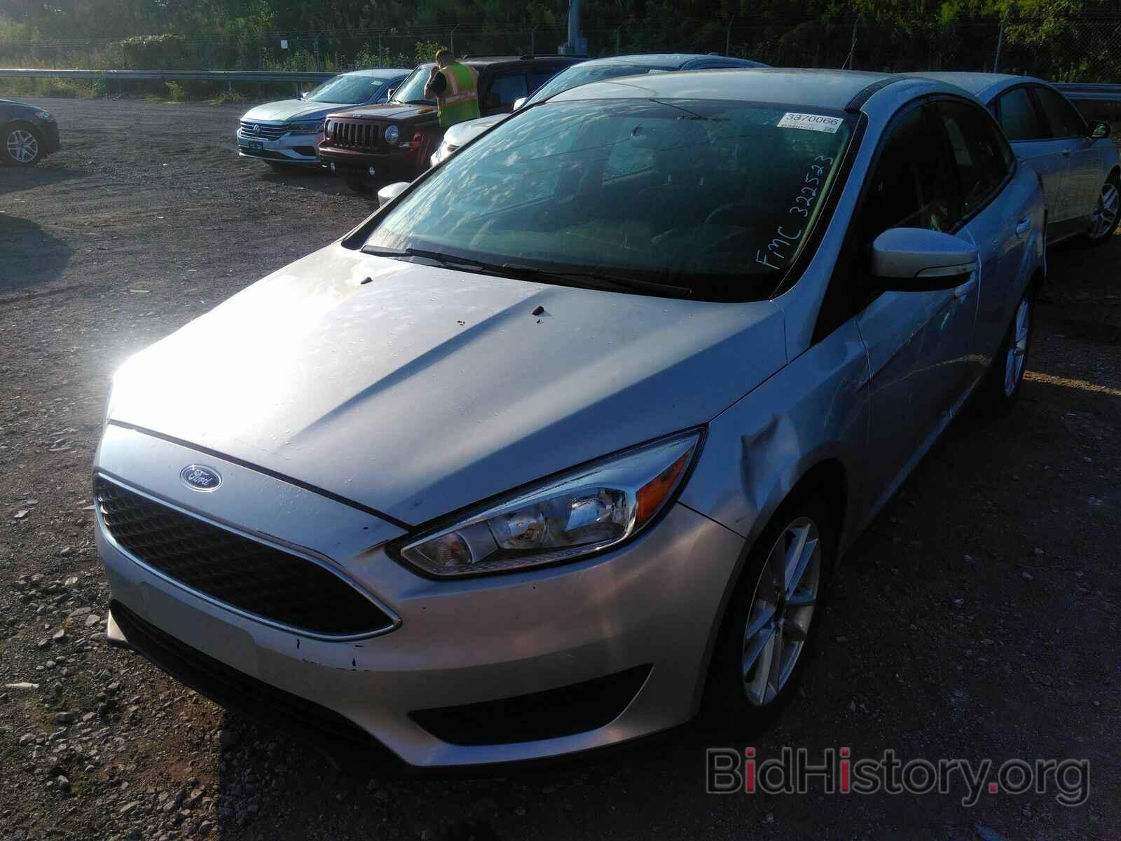 Фотография 1FADP3F28HL322523 - Ford Focus SE 2017