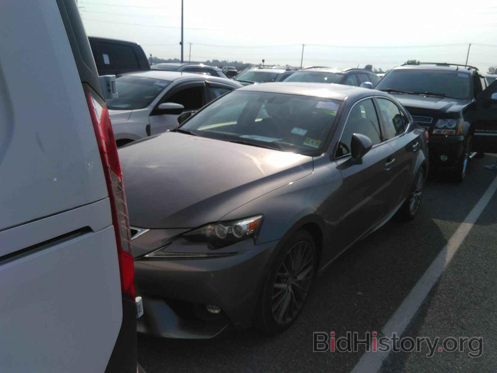 Photo JTHCM1D24G5003143 - Lexus IS 300 2016