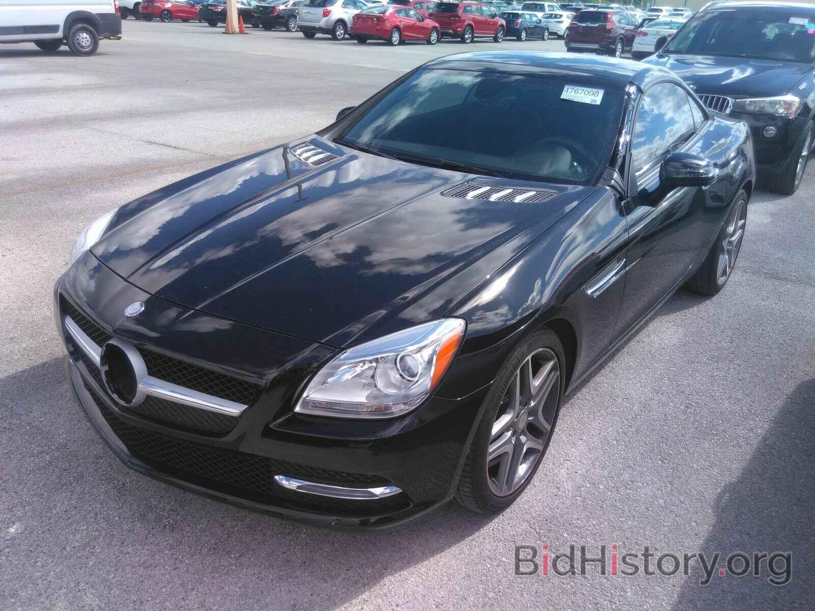 Photo WDDPK4HA2FF102800 - Mercedes-Benz SLK-Class 2015