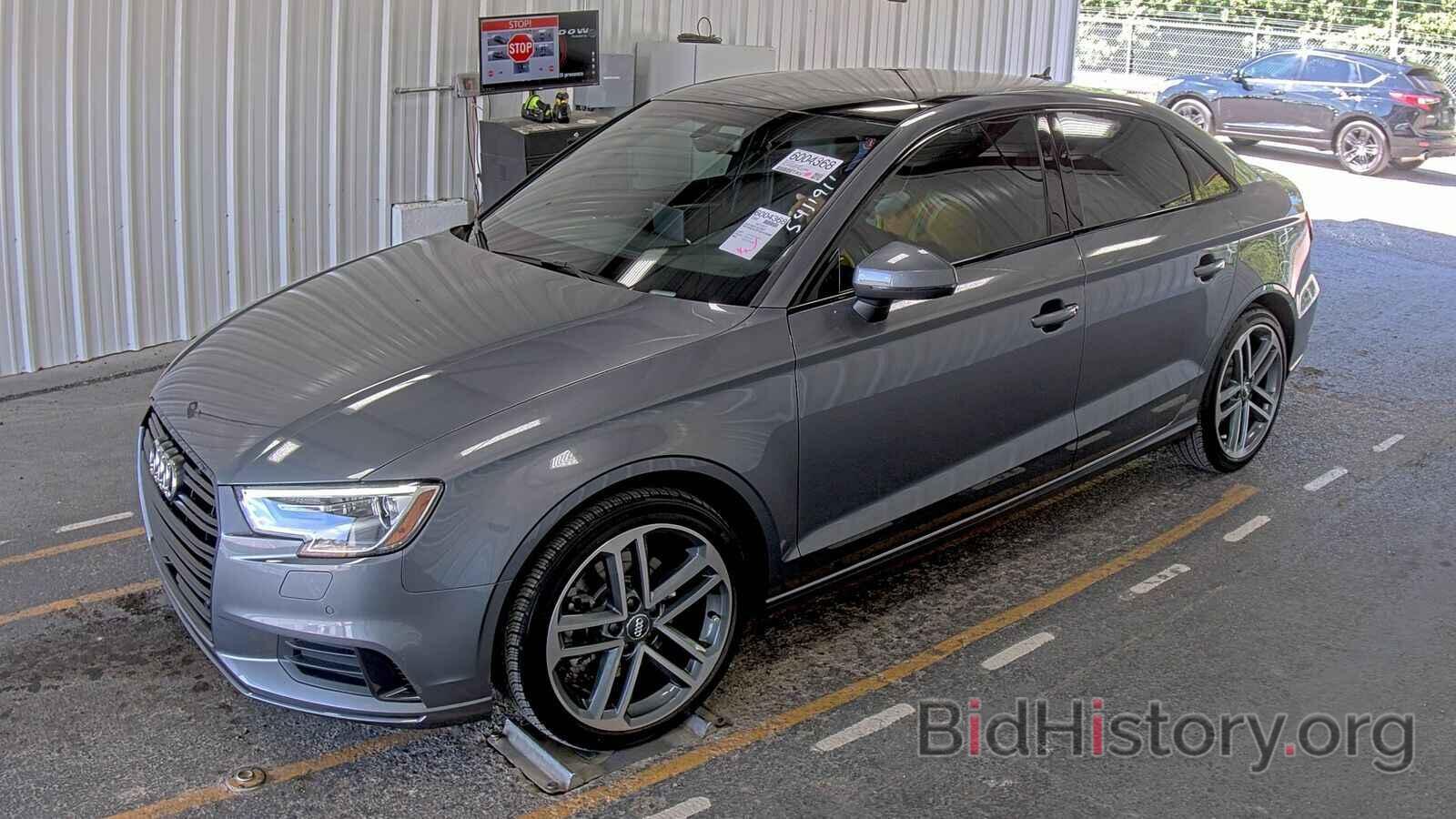 Photo WAUAUGFF8LA103689 - Audi A3 Sedan 2020