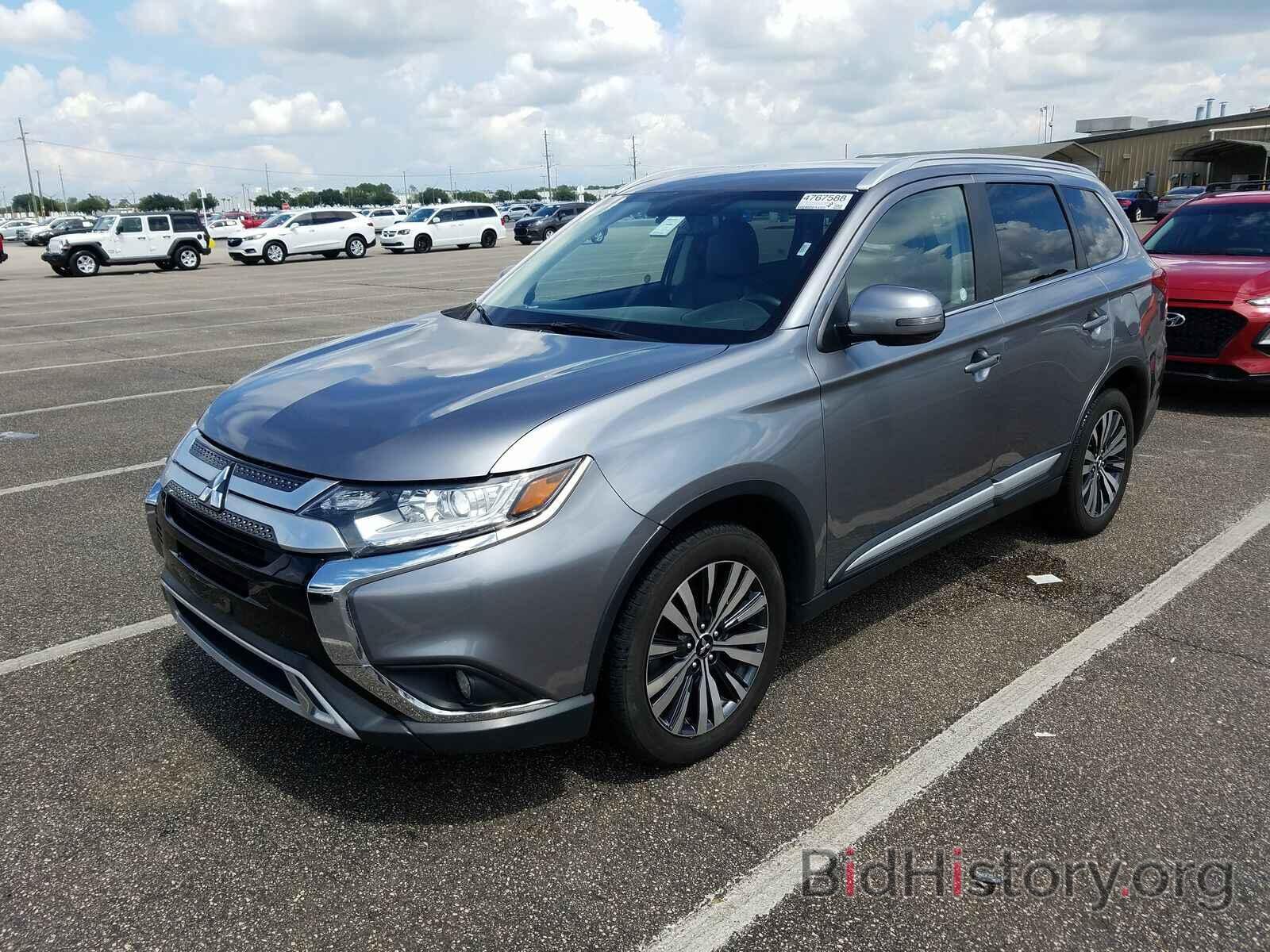 Photo JA4AZ3A32KJ000819 - Mitsubishi Outlander 2019