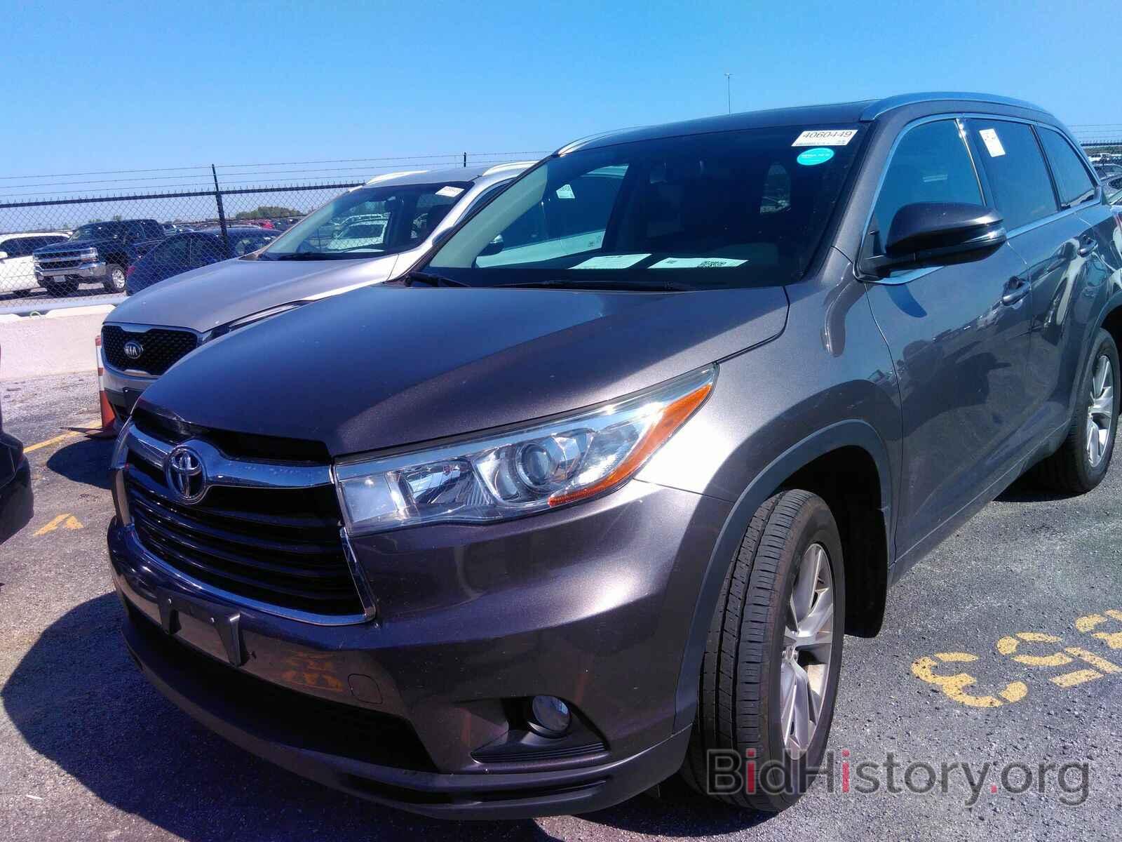 Photo 5TDJKRFH7FS197531 - Toyota Highlander 2015