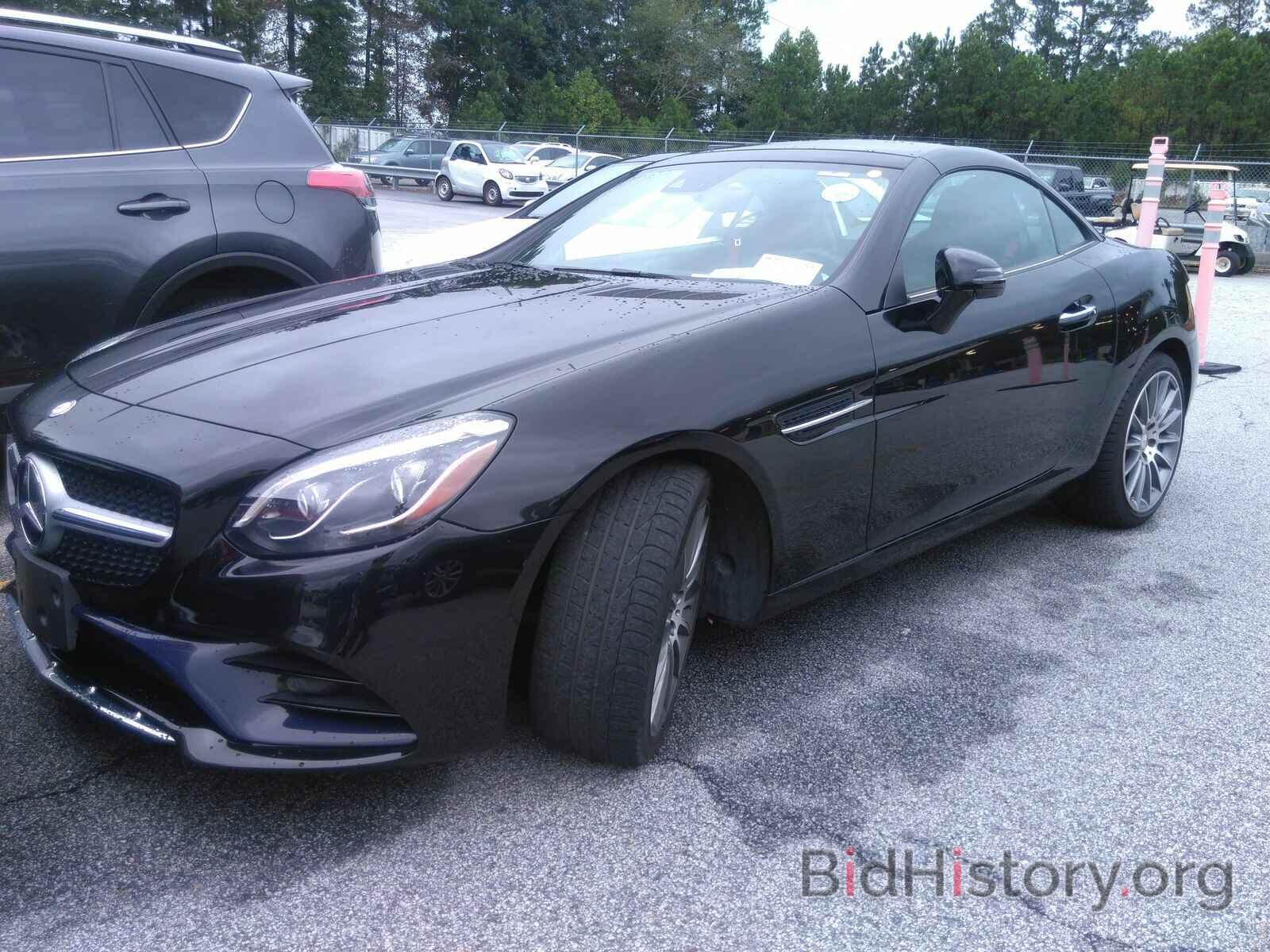 Photo WDDPK3JA2HF128367 - Mercedes-Benz SLC 2017