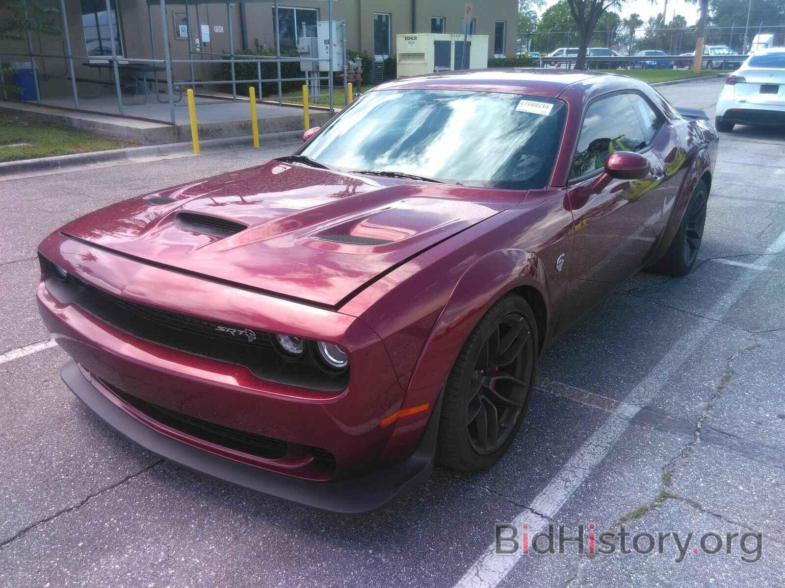 Photo 2C3CDZC98JH218625 - Dodge Challenger 2018