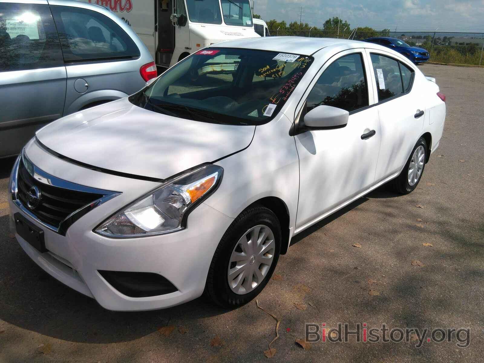 Photo 3N1CN7AP5JL811190 - Nissan Versa Sedan 2018