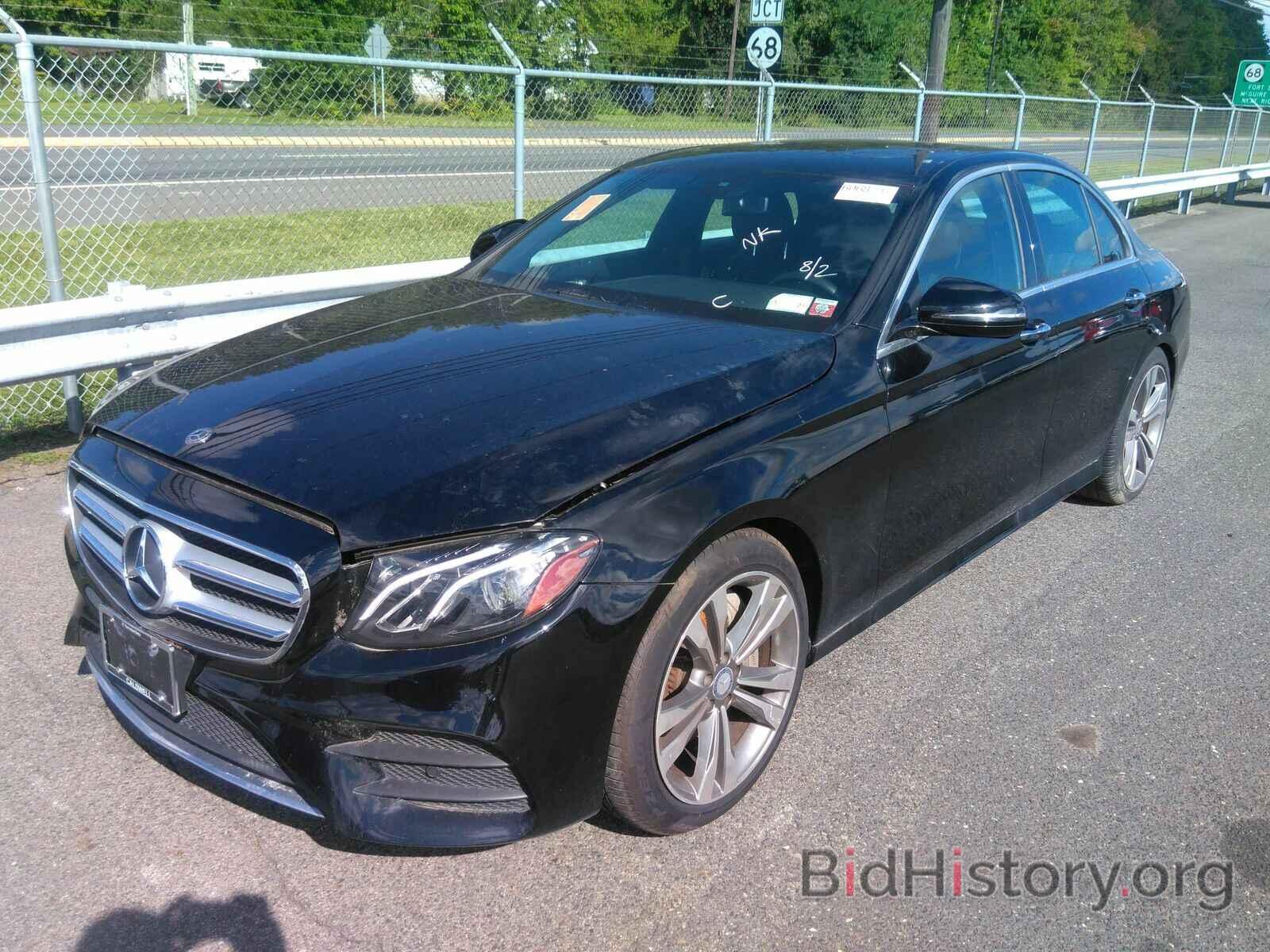 Photo WDDZF4KB2KA524040 - Mercedes-Benz E-Class 2019