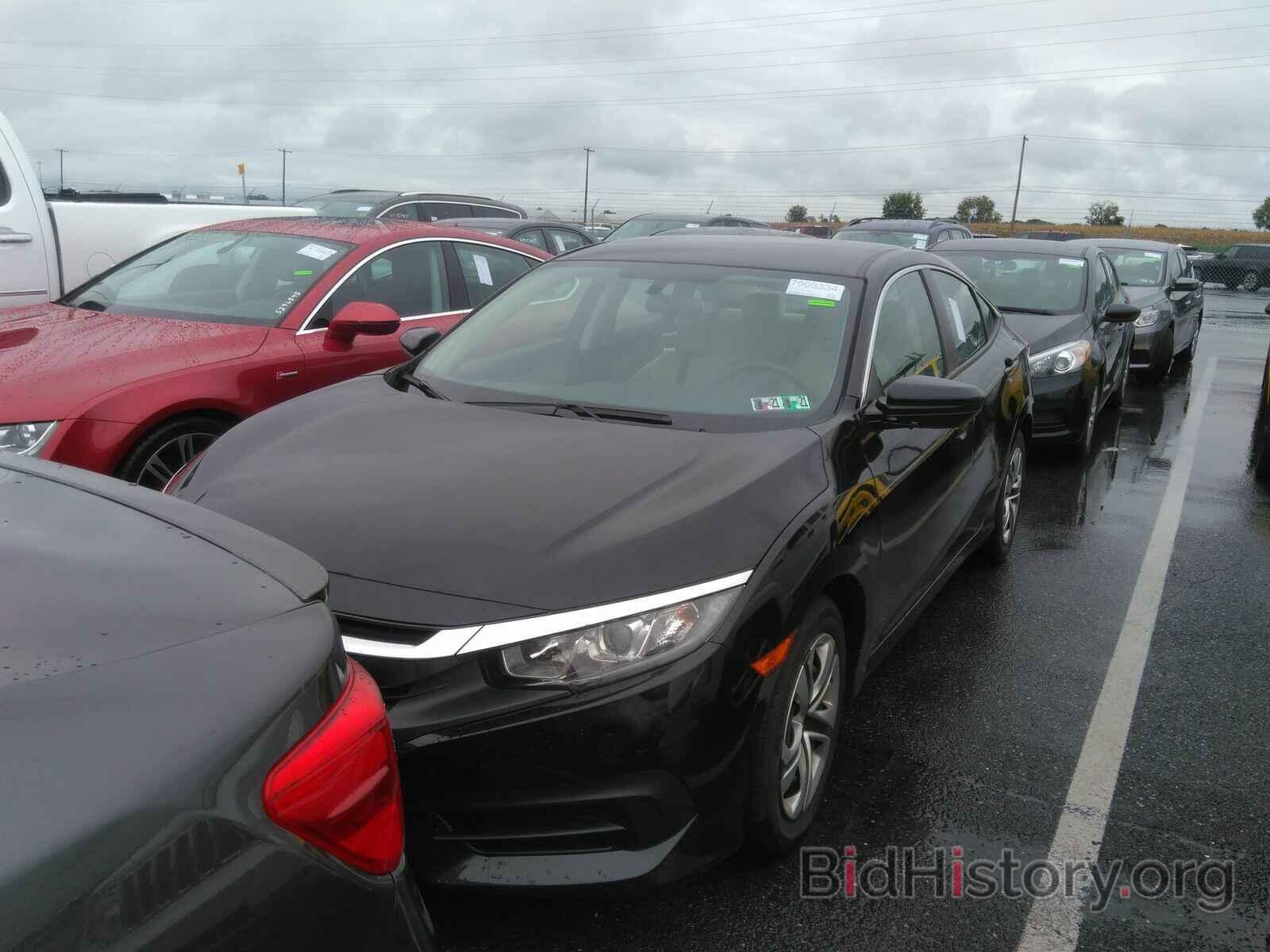 Photo 2HGFC2F52JH560276 - Honda Civic Sedan 2018