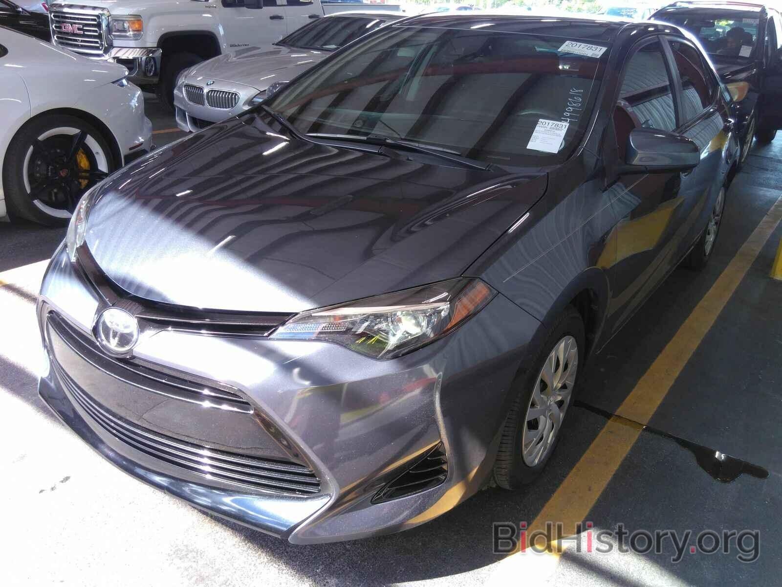 Photo 2T1BURHEXJC078665 - Toyota Corolla LE 2018