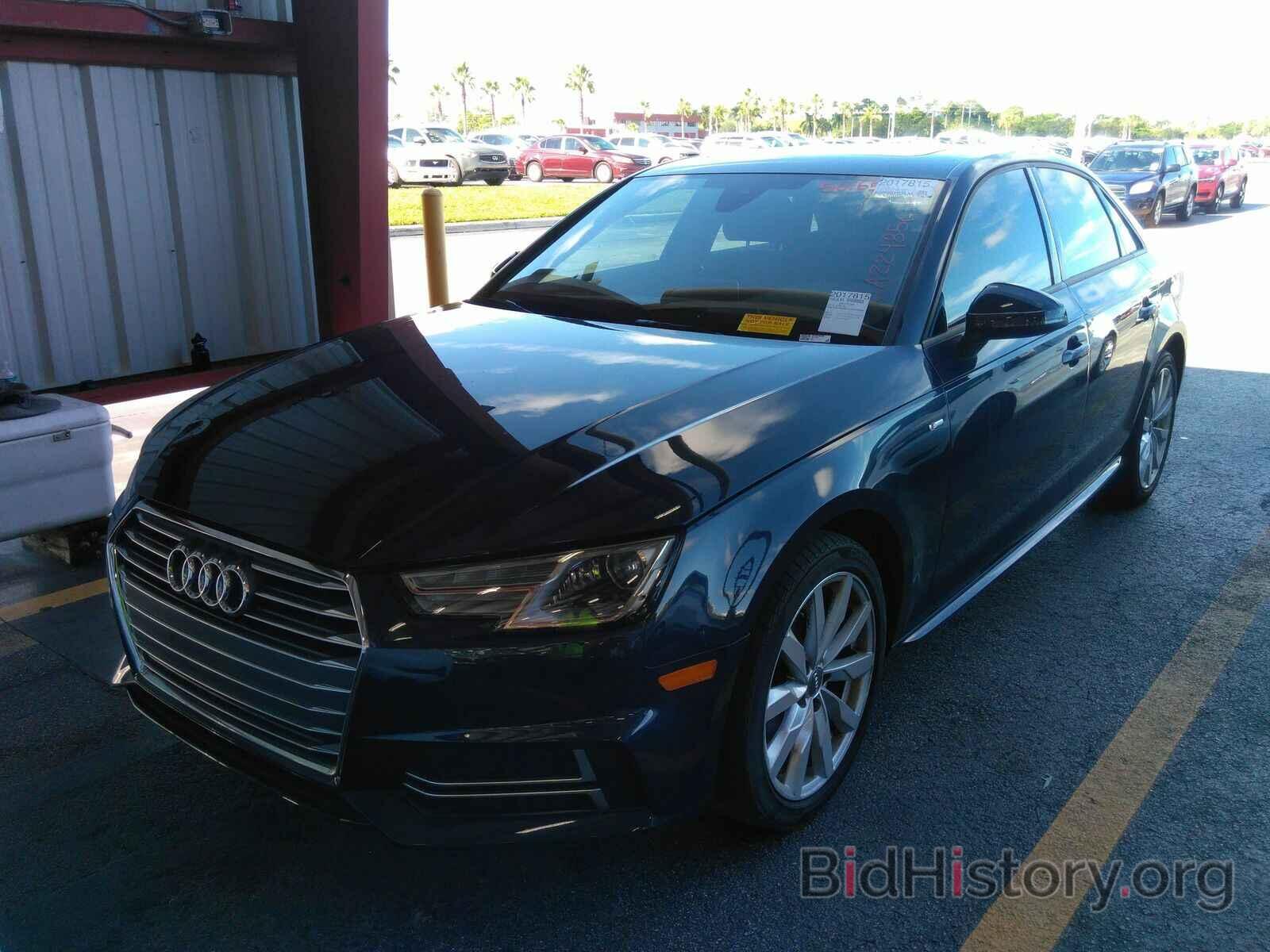 Photo WAUKMAF47JA224856 - Audi A4 2018