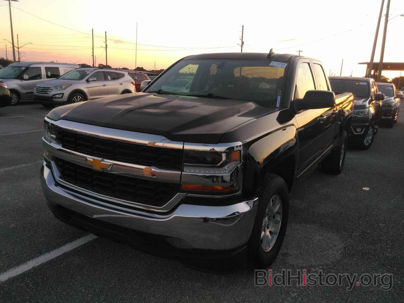 Photo 1GCRCREHXJZ142273 - Chevrolet Silverado 1500 2018