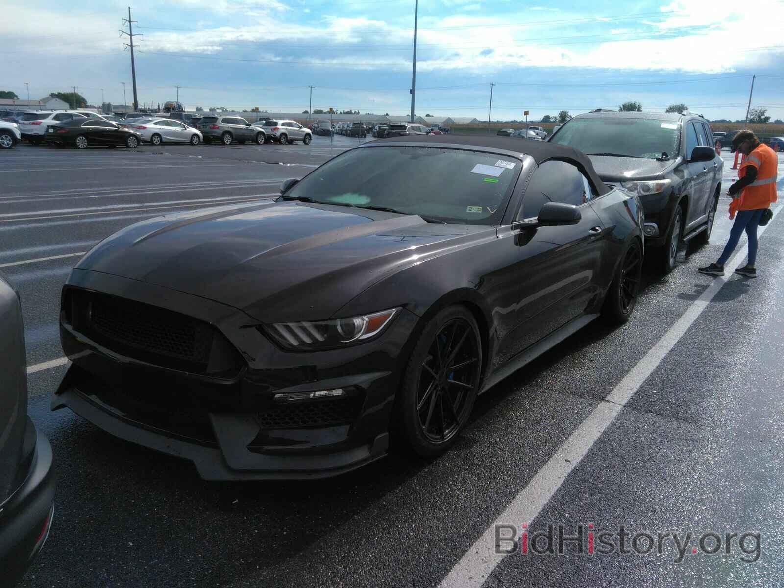 Photo 1FATP8UH8F5371819 - Ford Mustang 2015