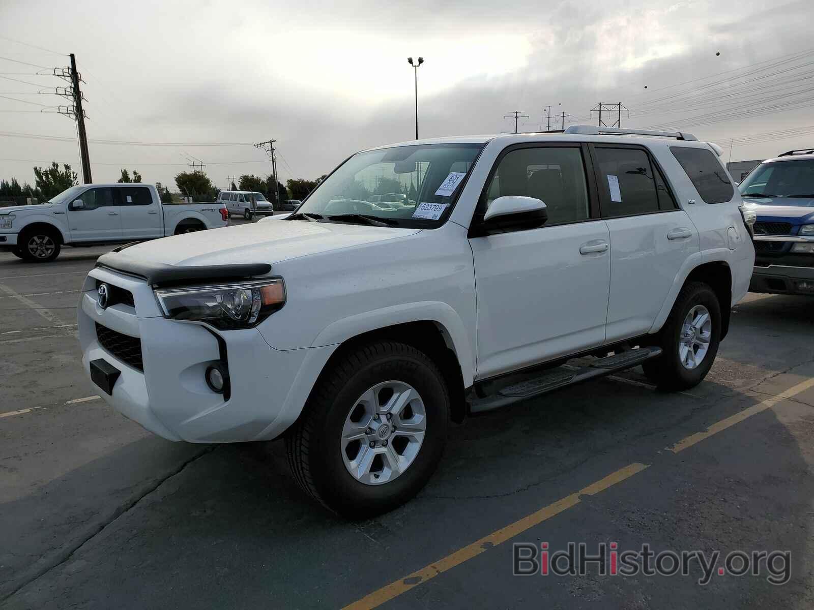 Фотография JTEBU5JR0J5521601 - Toyota 4Runner SR5 2018