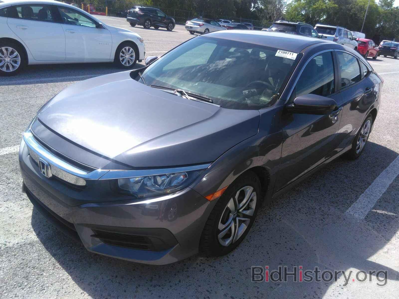 Photo 2HGFC2F57JH563660 - Honda Civic Sedan 2018