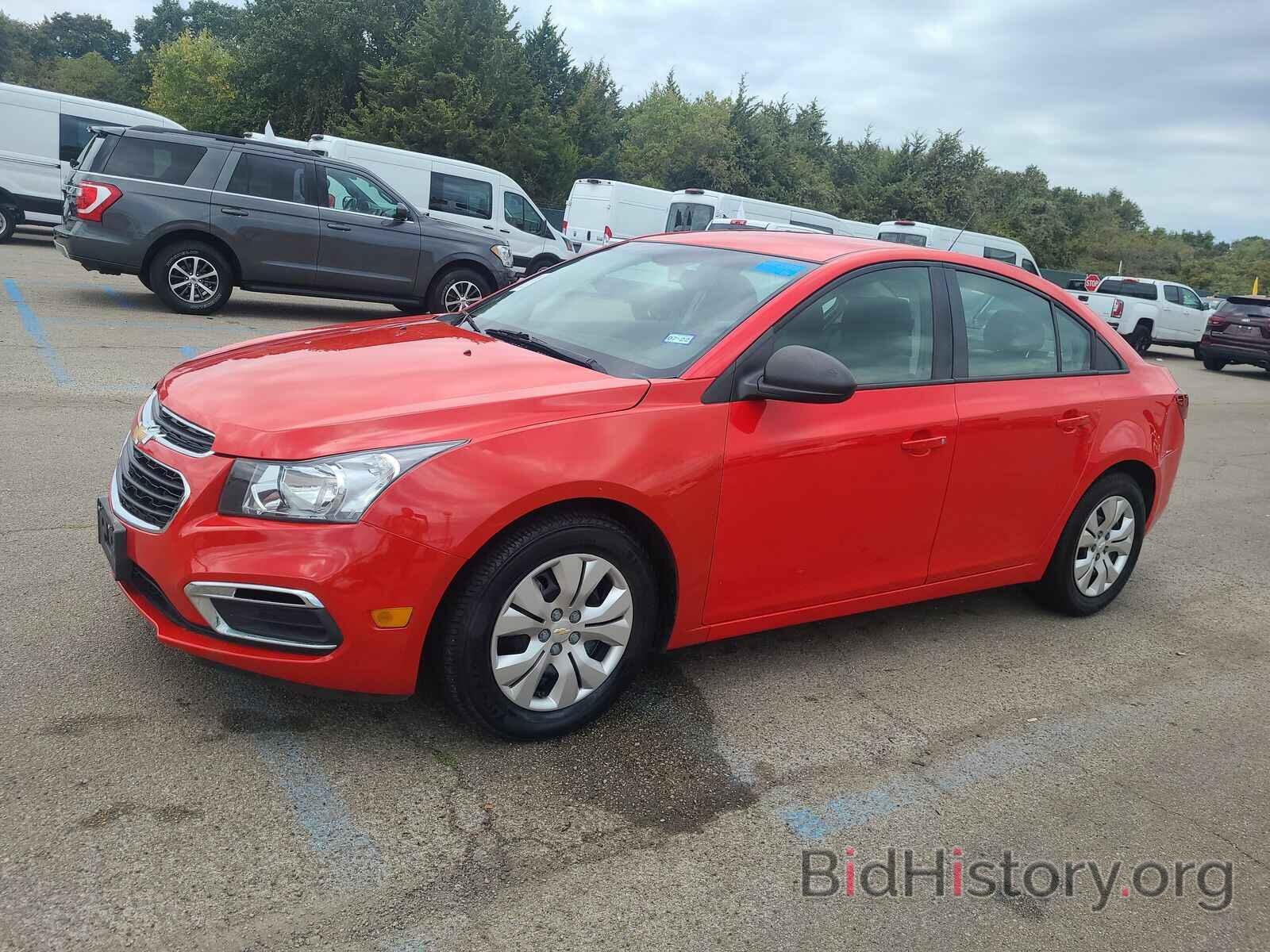 Photo 1G1PA5SH2F7108818 - Chevrolet Cruze 2015