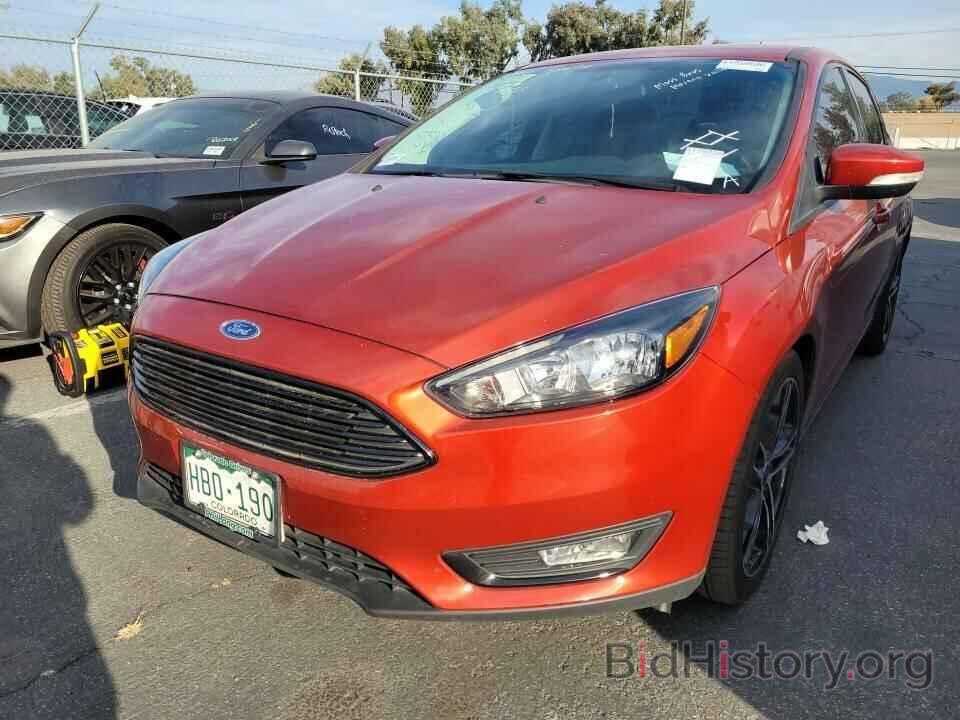 Фотография 1FADP3F20JL303454 - Ford Focus SE 2018