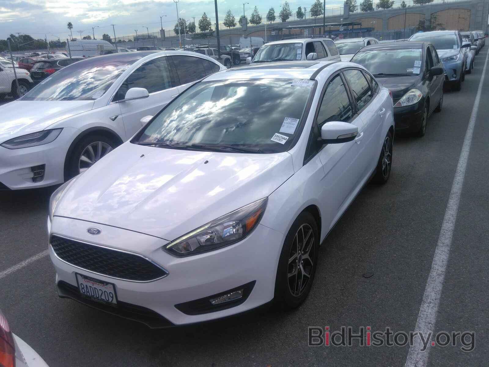 Photo 1FADP3H27HL299765 - Ford Focus 2017