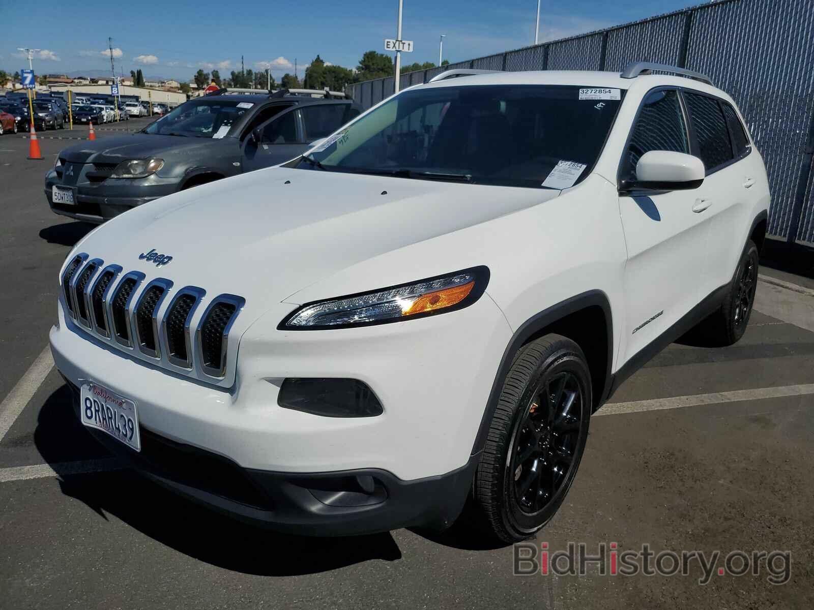 Photo 1C4PJMCSXFW599835 - Jeep Cherokee 4WD 2015