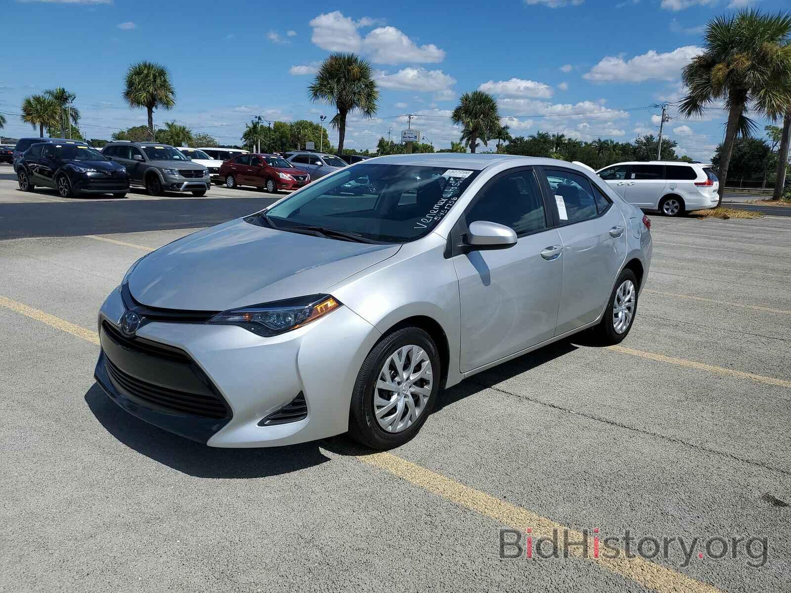 Photo 2T1BURHE9KC238617 - Toyota Corolla LE 2019