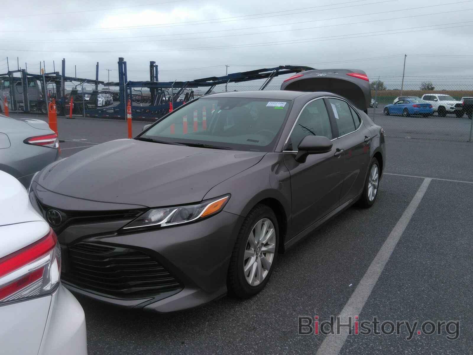 Photo 4T1B11HK7KU263255 - Toyota Camry LE 2019