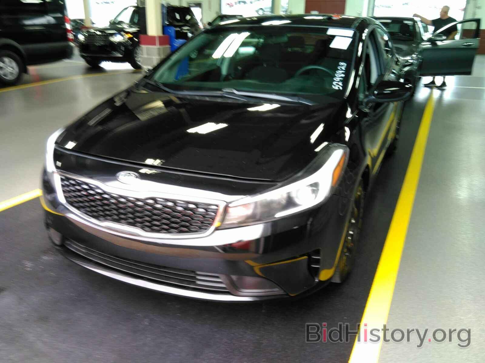 Photo 3KPFK4A72JE222880 - Kia Forte LX 2018