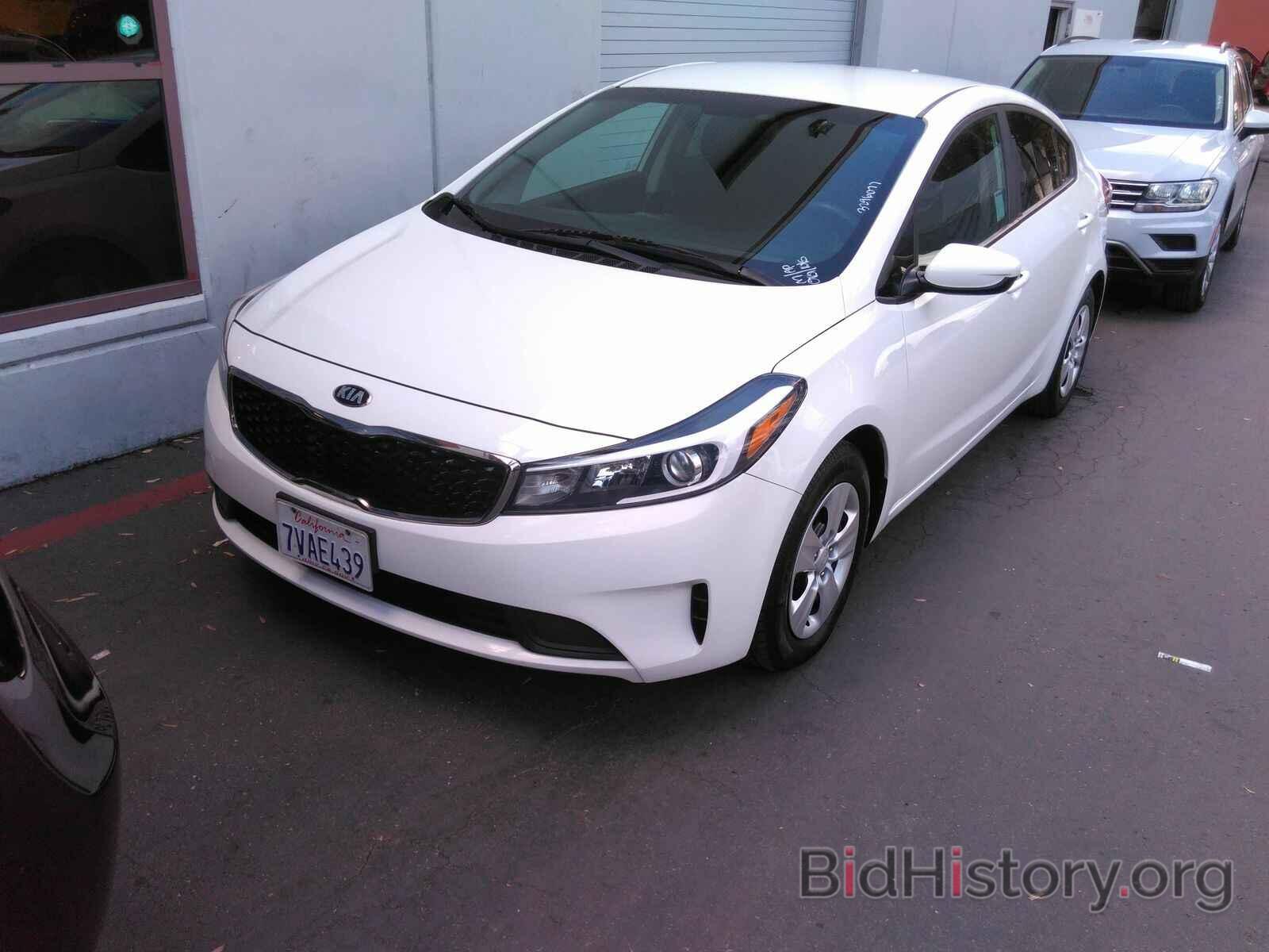 Фотография 3KPFK4A72HE020793 - Kia Forte LX 2017