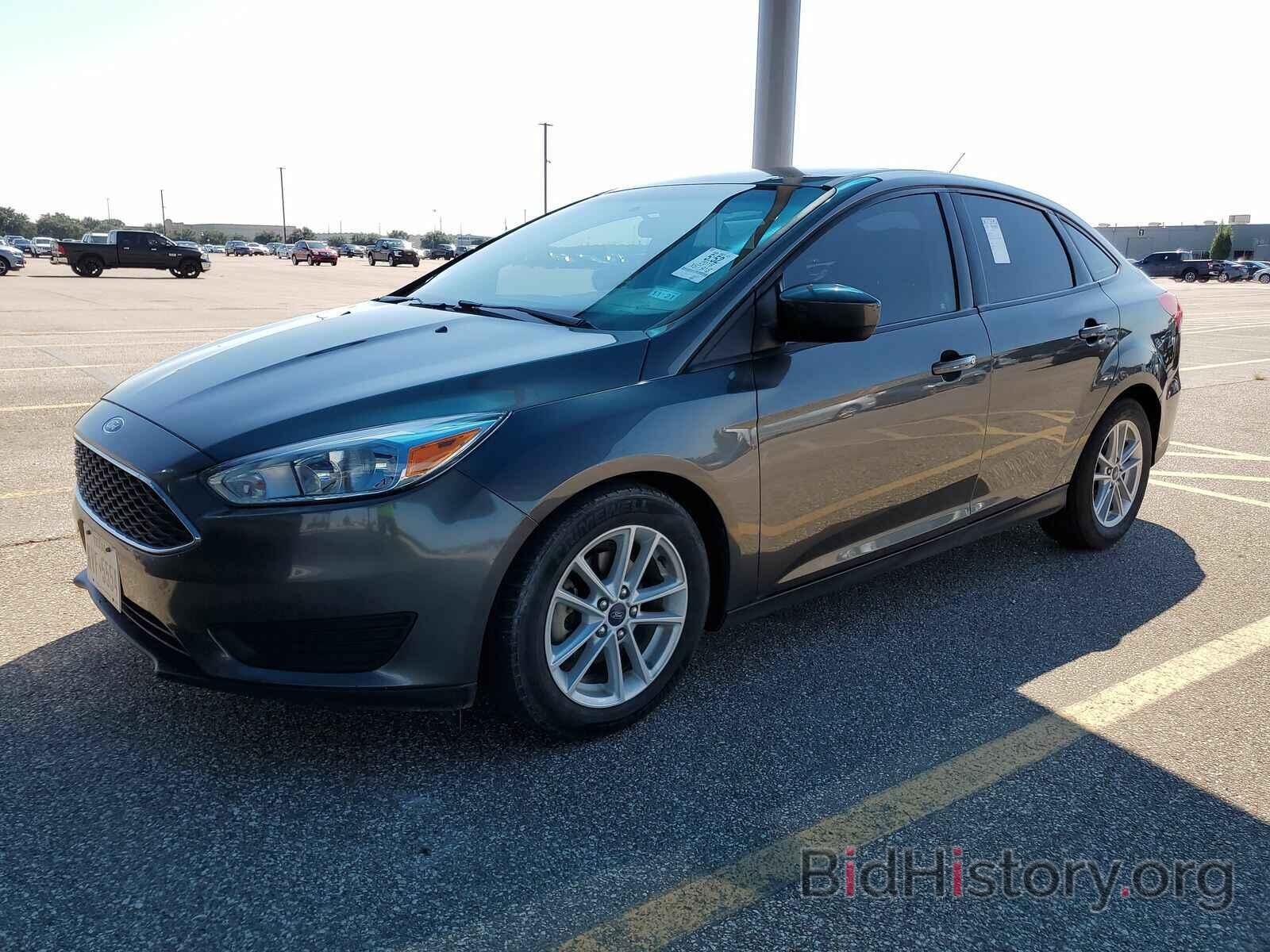 Фотография 1FADP3F23JL269042 - Ford Focus SE 2018