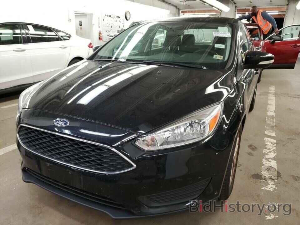 Фотография 1FADP3F26HL330488 - Ford Focus SE 2017