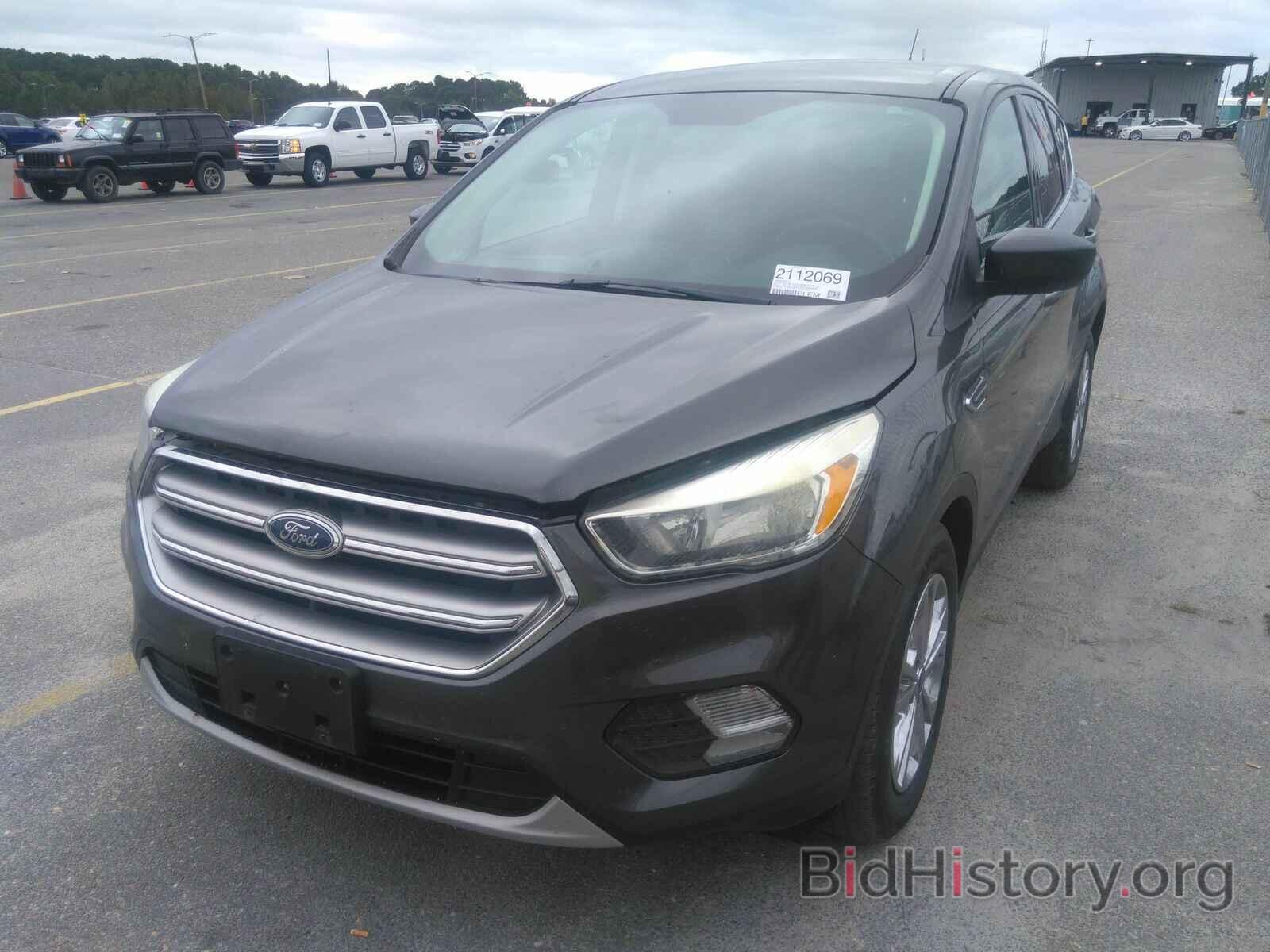 Photo 1FMCU0GD2HUA52322 - Ford Escape 2017