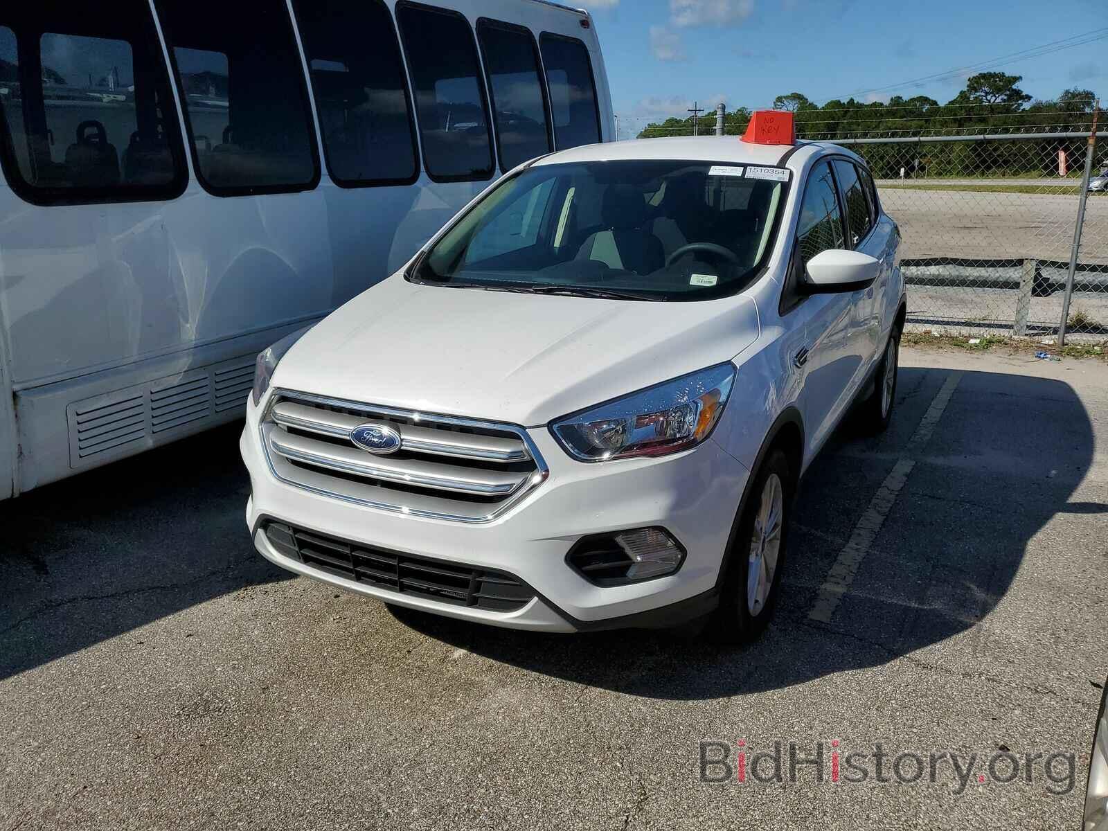 Photo 1FMCU0GD4HUE40037 - Ford Escape 2017