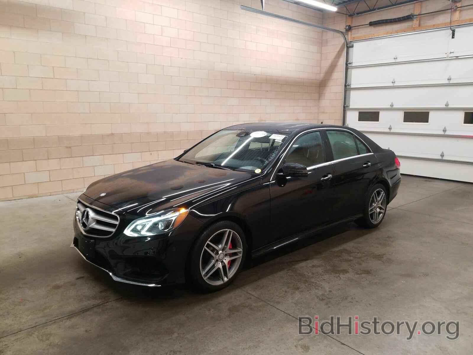 Photo WDDHF8JBXGB231959 - Mercedes-Benz E-Class 2016