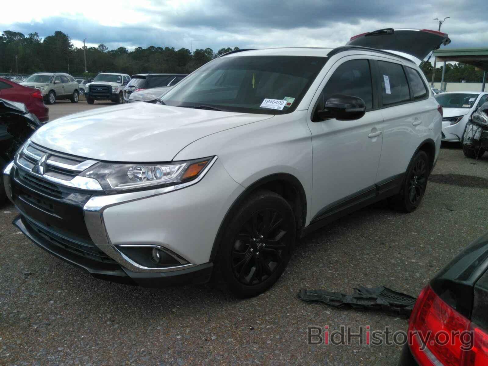 Photo JA4AD3A36JZ027181 - Mitsubishi Outlander 2018