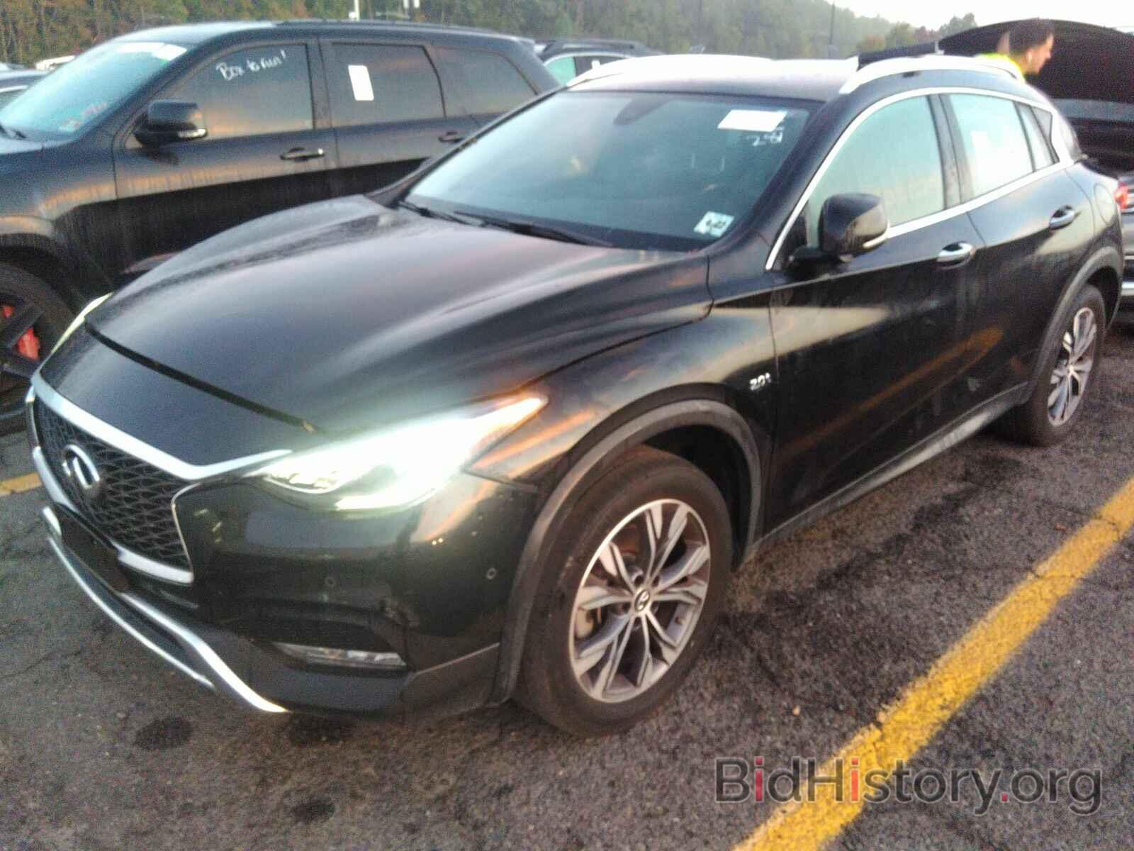 Фотография SJKCH5CR8HA026281 - INFINITI QX30 2017