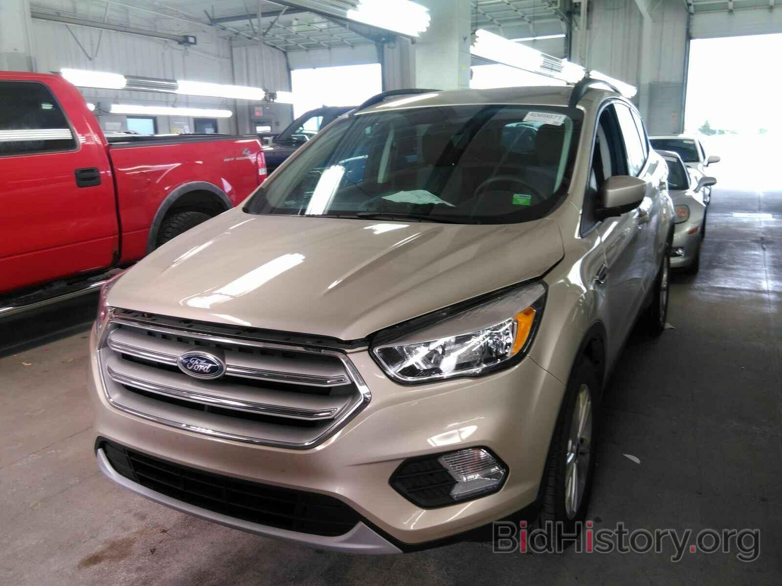 Photo 1FMCU0GD8JUD03060 - Ford Escape 2018